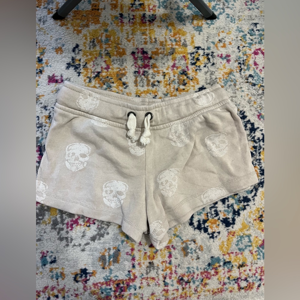 Vintage Havana sweat shorts with skulls